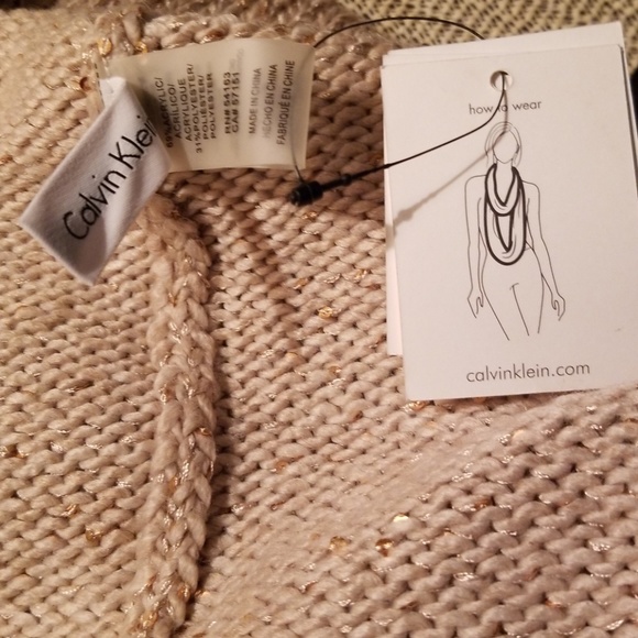 Scarve-Xfinity Loop - Picture 4 of 4